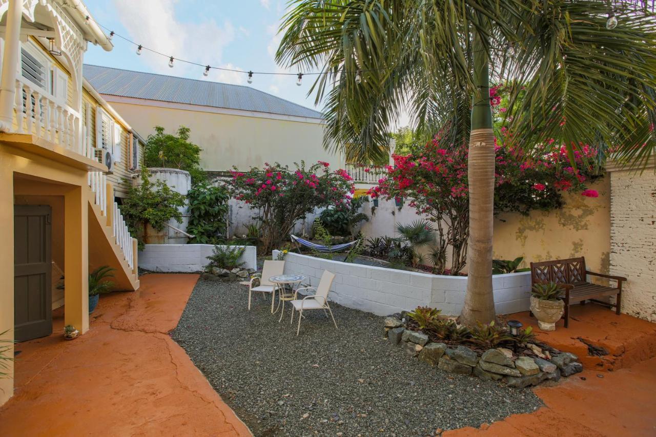 فندق Victoria House Frederiksted المظهر الخارجي الصورة
