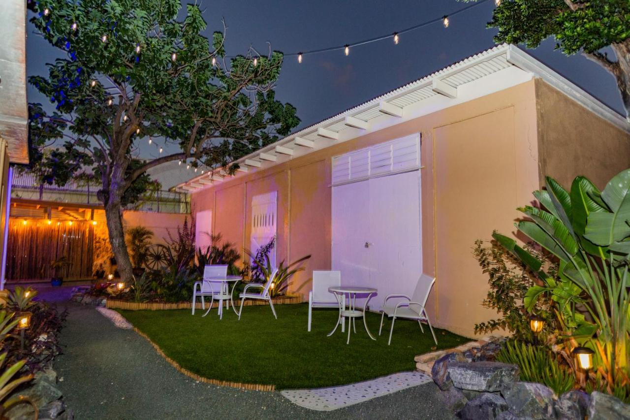 فندق Victoria House Frederiksted المظهر الخارجي الصورة