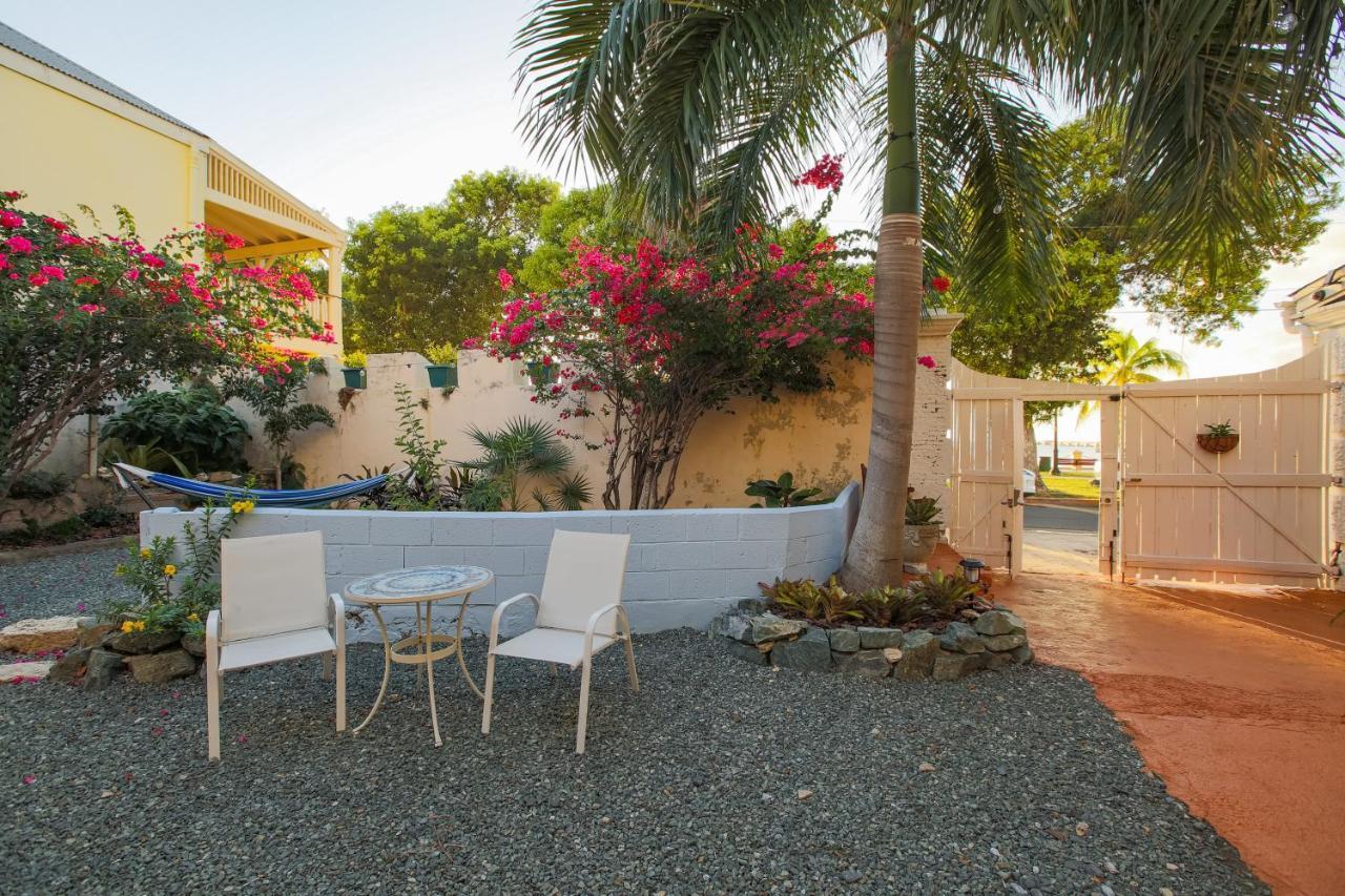 فندق Victoria House Frederiksted المظهر الخارجي الصورة