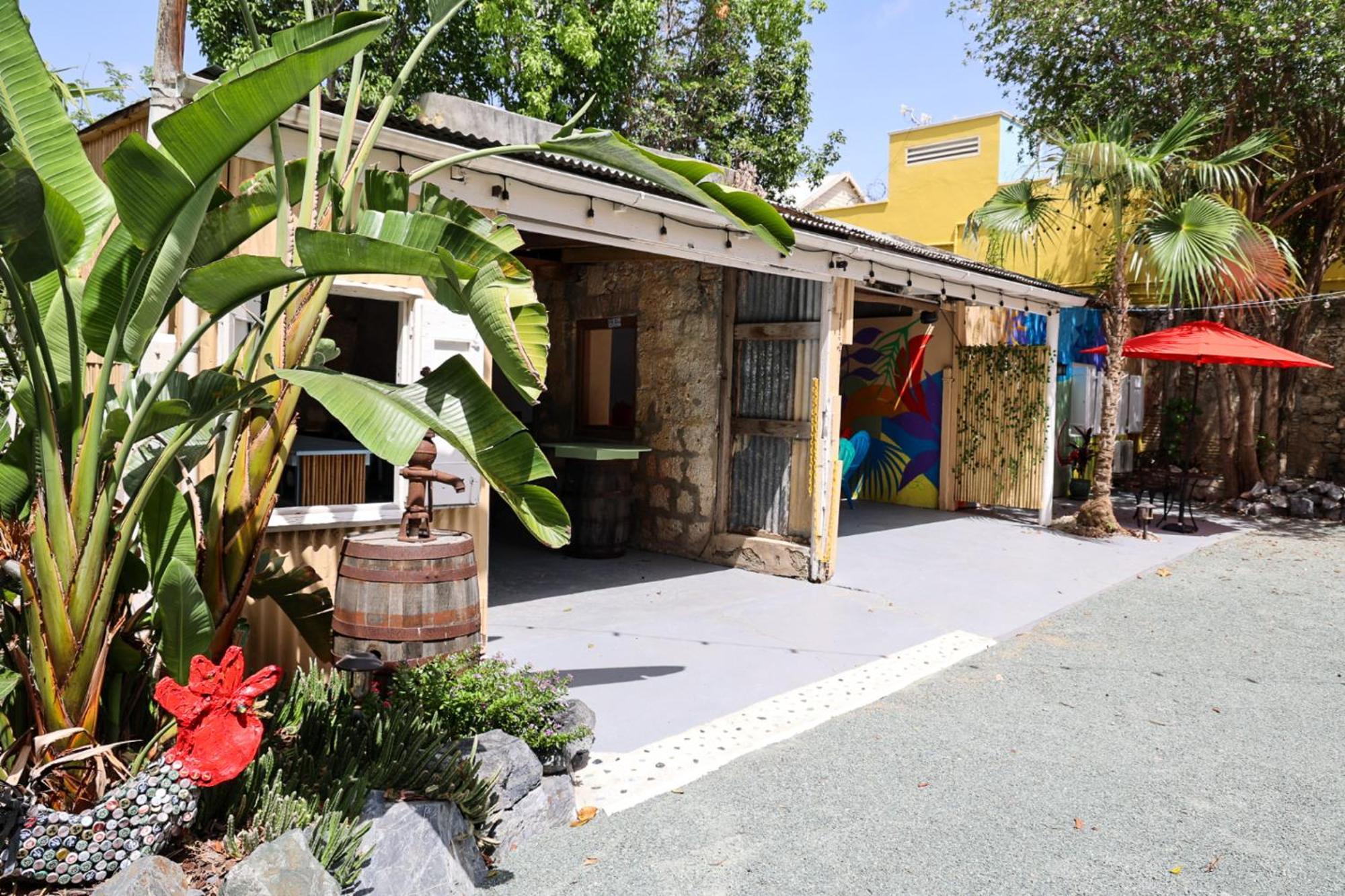 فندق Victoria House Frederiksted المظهر الخارجي الصورة